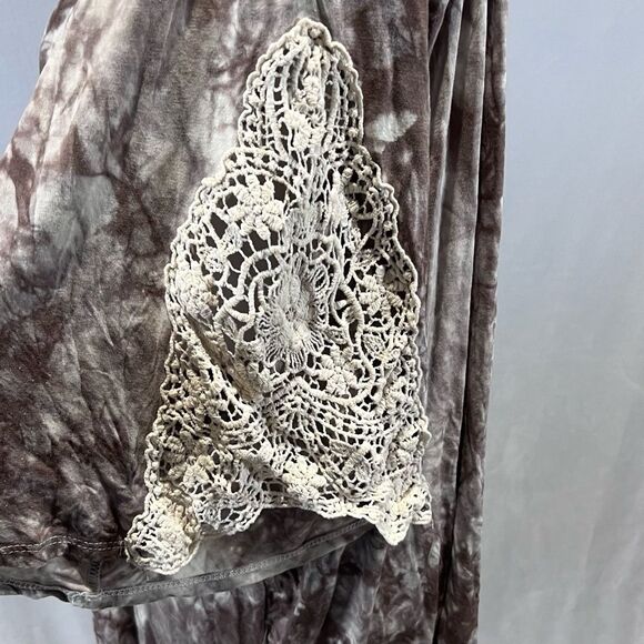 Boutique mocha and white tie dye on or off shoulder lace sleeve top size 3X - Picture 3 of 5